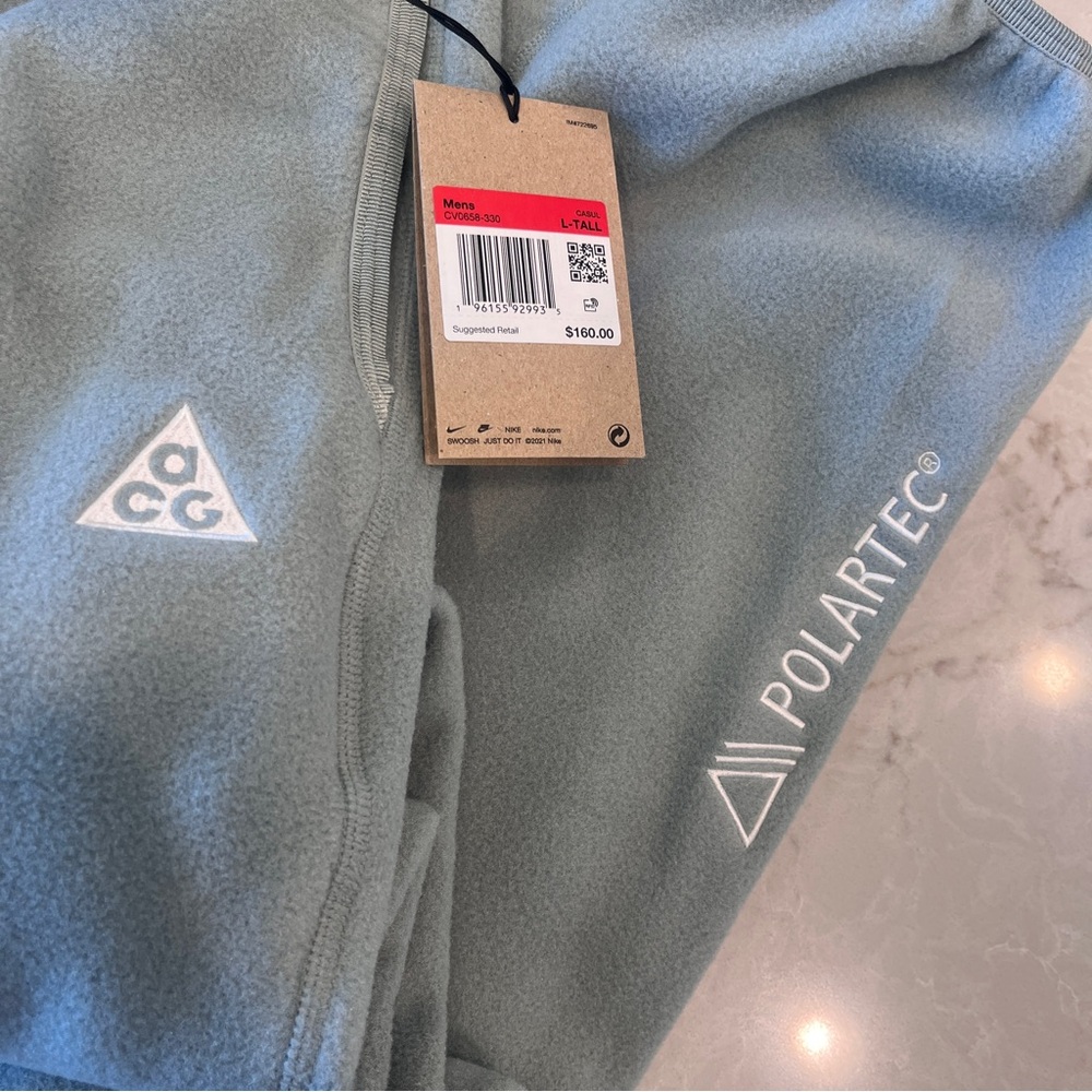 NWT 🔥 Men’s Nike ACG Pants Size L-Tall